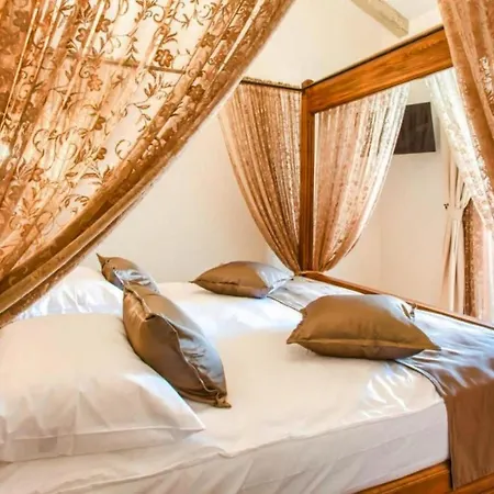Вилла Villa, Pridraga