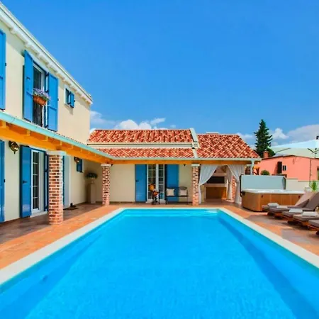 Villa,